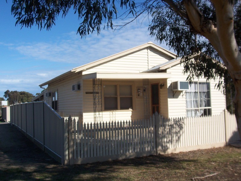 19 Nelson Street, Newbridge VIC 3551