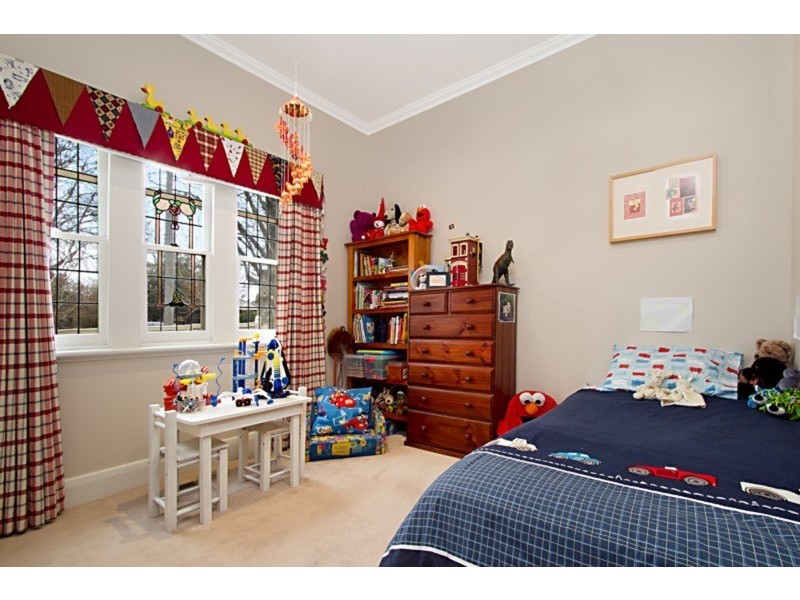 17 Hallam Street, Flora Hill VIC 3550