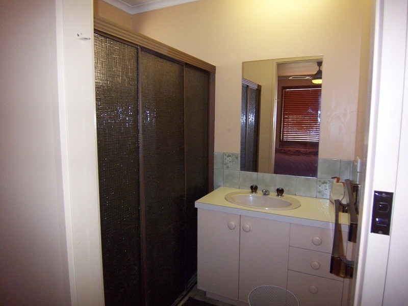 34 Schumakers Lane, Maiden Gully VIC 3551