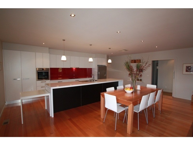 4 Lillie Lane, Strathdale VIC 3550