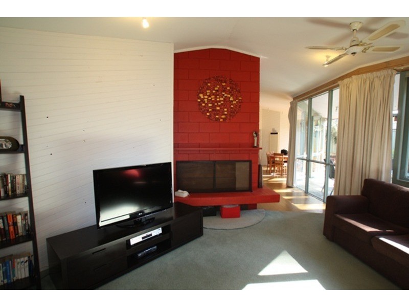 36 Shelley Street, Spring Gully VIC 3550