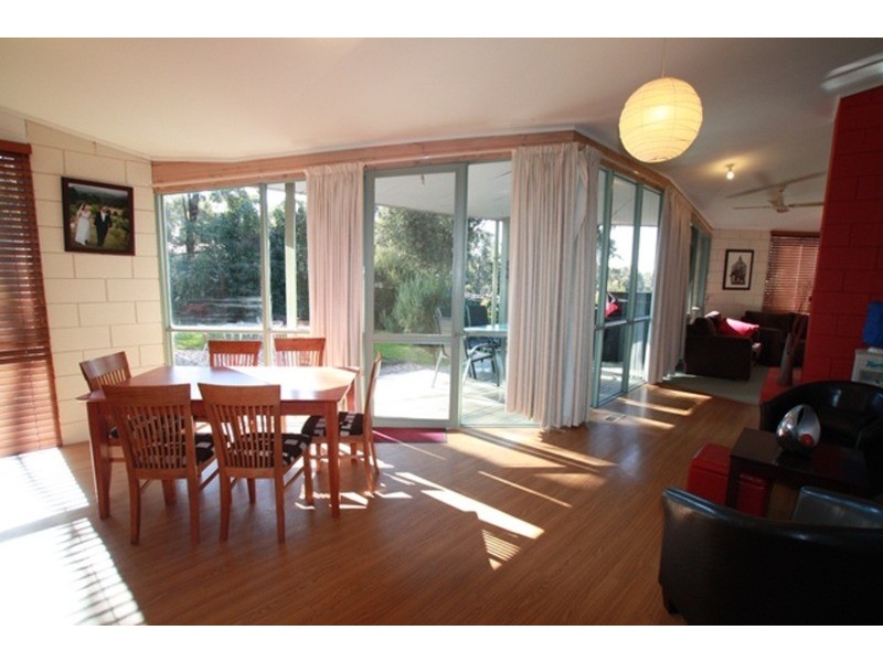 36 Shelley Street, Spring Gully VIC 3550