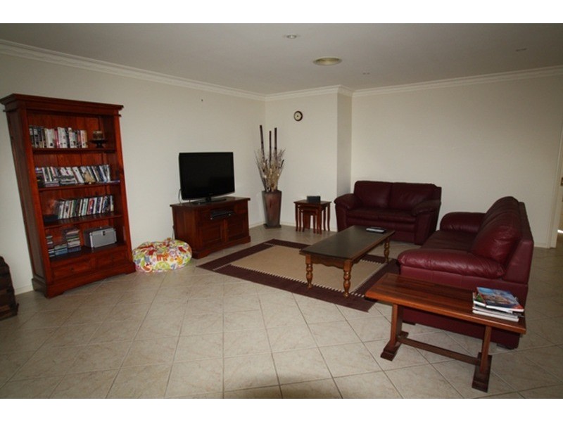 15 Penzance Avenue, Golden Square VIC 3555