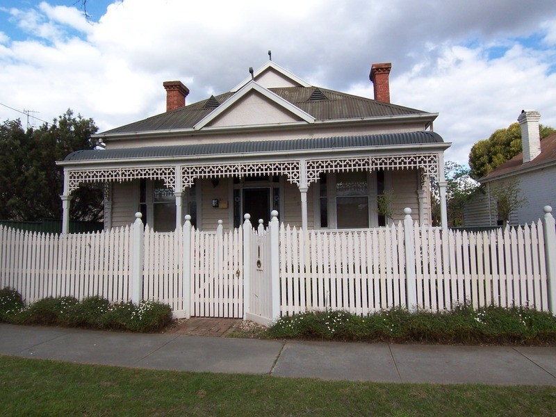 55 Hargreaves  Street, Bendigo VIC 3550