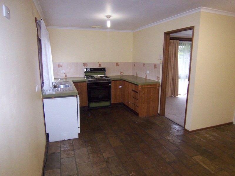 21 Burns Street, Spring Gully VIC 3550