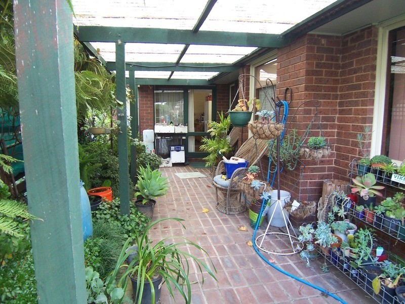 21 Burns Street, Spring Gully VIC 3550