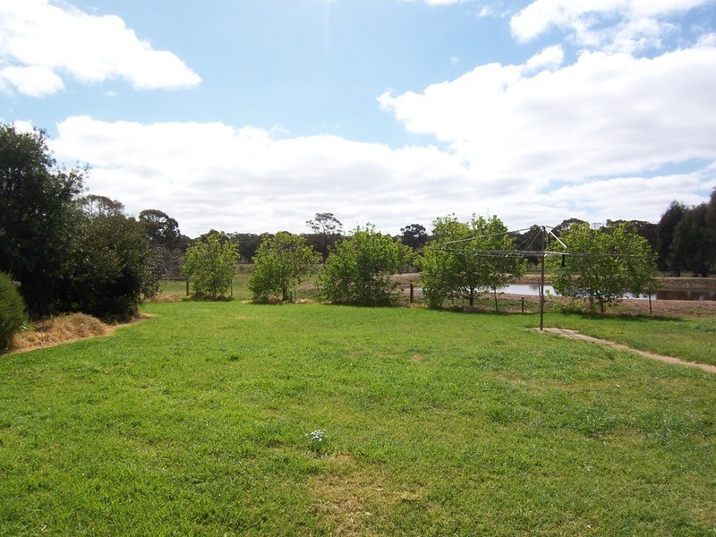 82 Durstons Road, Maiden Gully VIC 3551