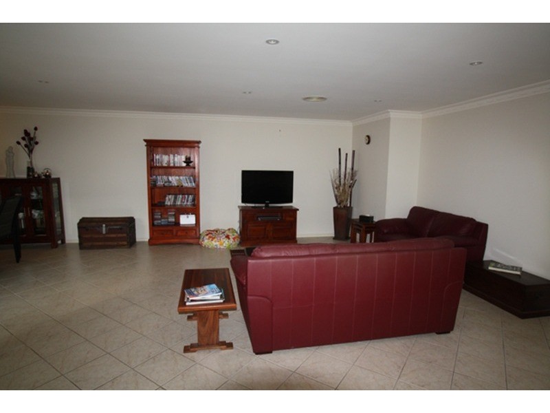 15 Penzance Avenue, Golden Square VIC 3555
