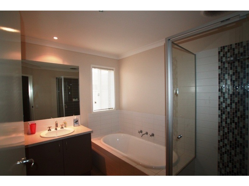 63 Arthurs Crescent, Strathfieldsaye VIC 3551
