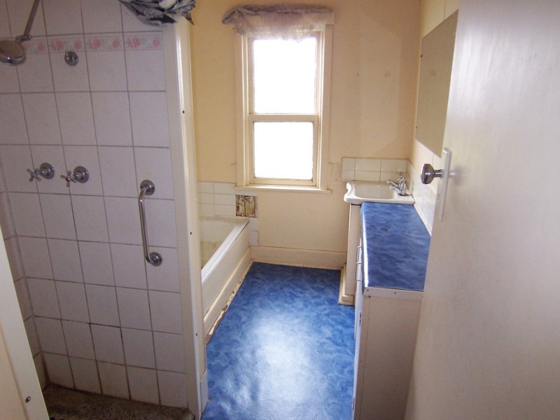 23 Lawson Street, Spring Gully VIC 3550