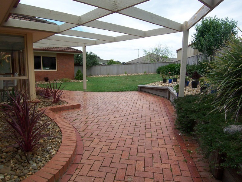 2 Kamunna Close, Strathdale VIC 3550
