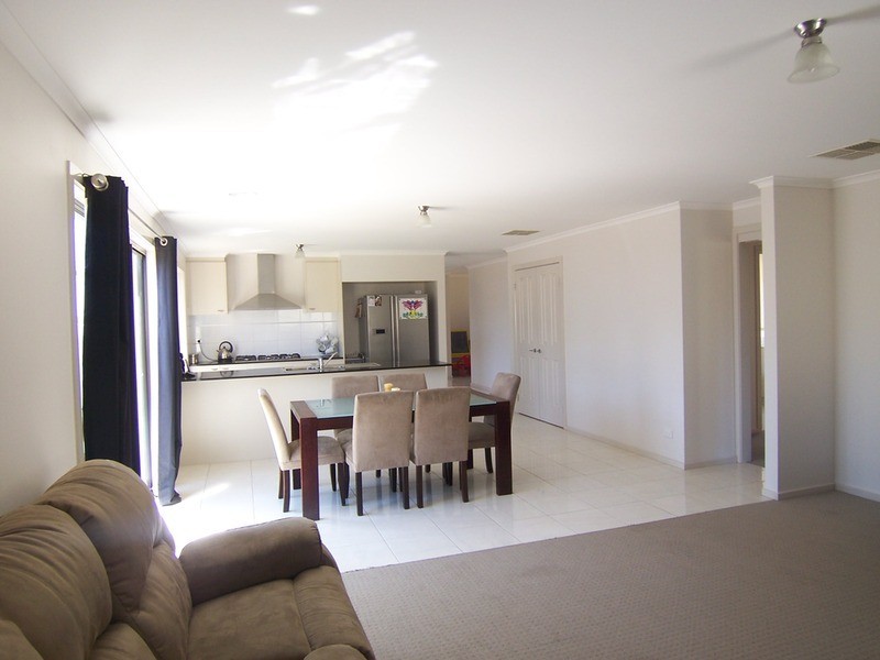 3 Terage Court, California Gully VIC 3556