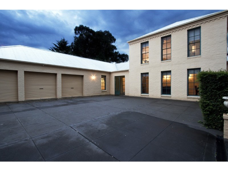 3 Everett Court, Strathdale VIC 3550