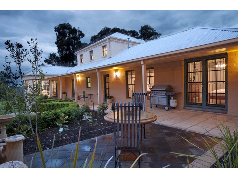 3 Everett Court, Strathdale VIC 3550