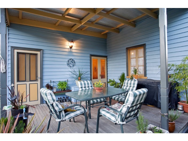 85 Thistle  Street, Golden Square VIC 3555