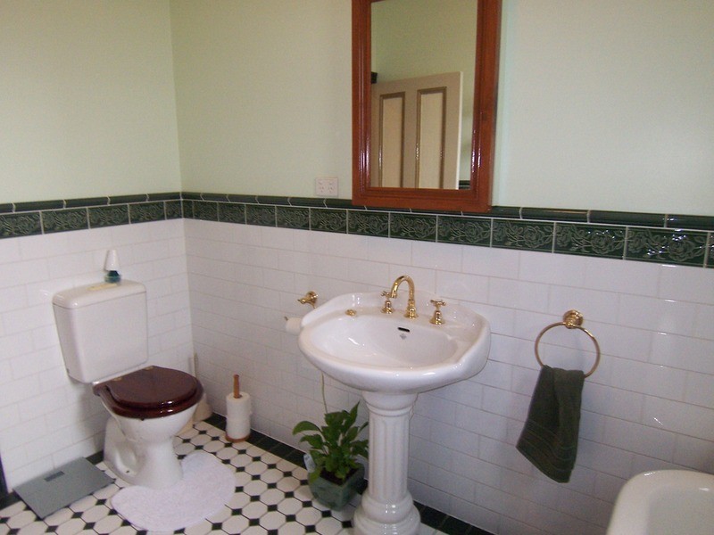 85 Thistle  Street, Golden Square VIC 3555