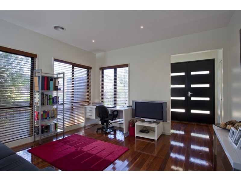 6B Amer Street, Quarry Hill VIC 3550