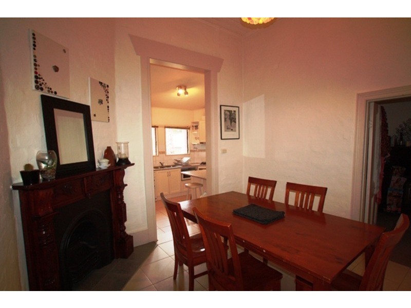 31 Reginald Street, Quarry Hill VIC 3550