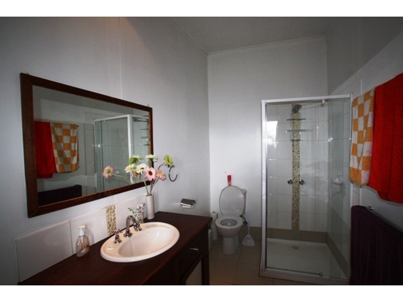 31 Reginald Street, Quarry Hill VIC 3550