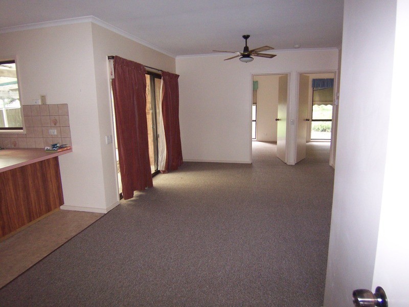 27 Akoonah Drive, Golden Square VIC 3555