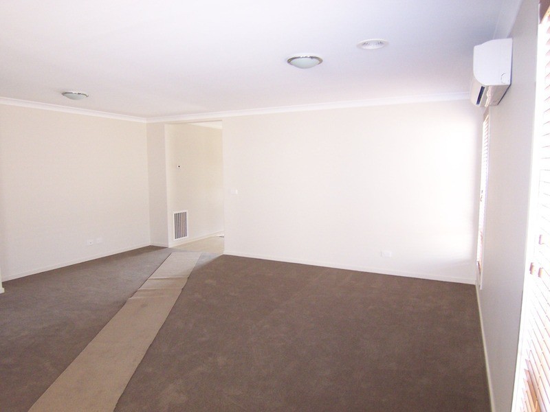 15 Tununga  Court, Kangaroo Flat VIC 3555