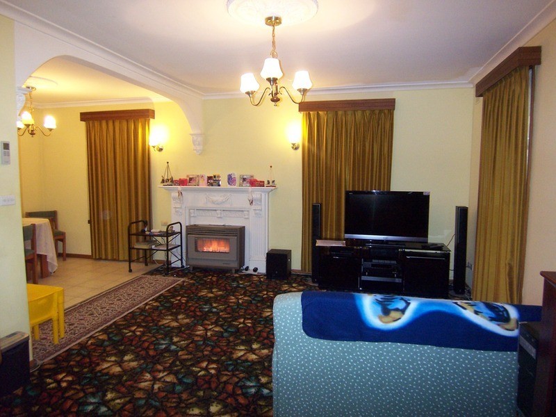 9 Grace Street, White Hills VIC 3550