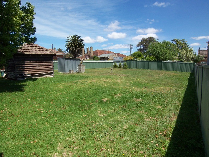 103 St Aidans Road, Kennington VIC 3550