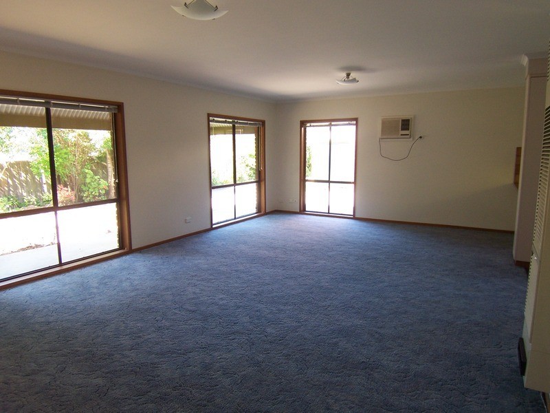 2/13 Louey Drive, Bendigo VIC 3550