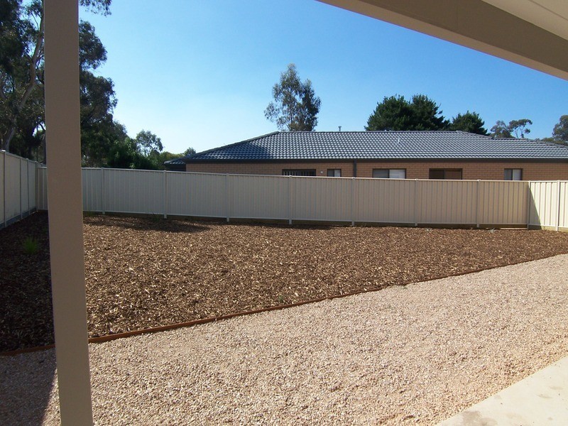 5 Lavery  Court, Eaglehawk VIC 3556