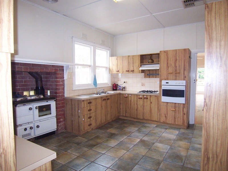 7 Hospital Street, Inglewood VIC 3517