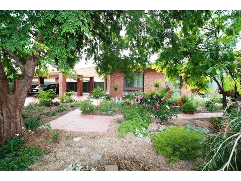 10 Bambara Close, Strathdale VIC 3550