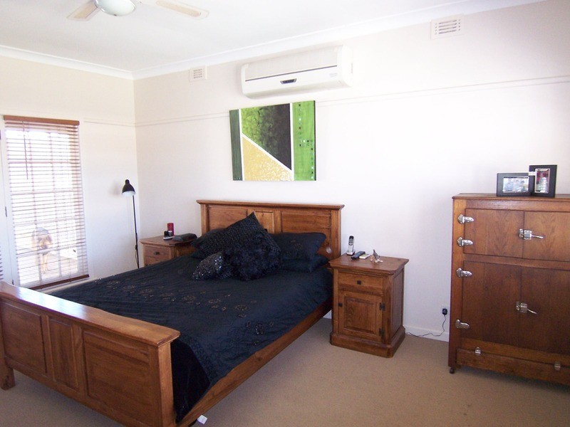 14 Walker Street, Long Gully VIC 3550