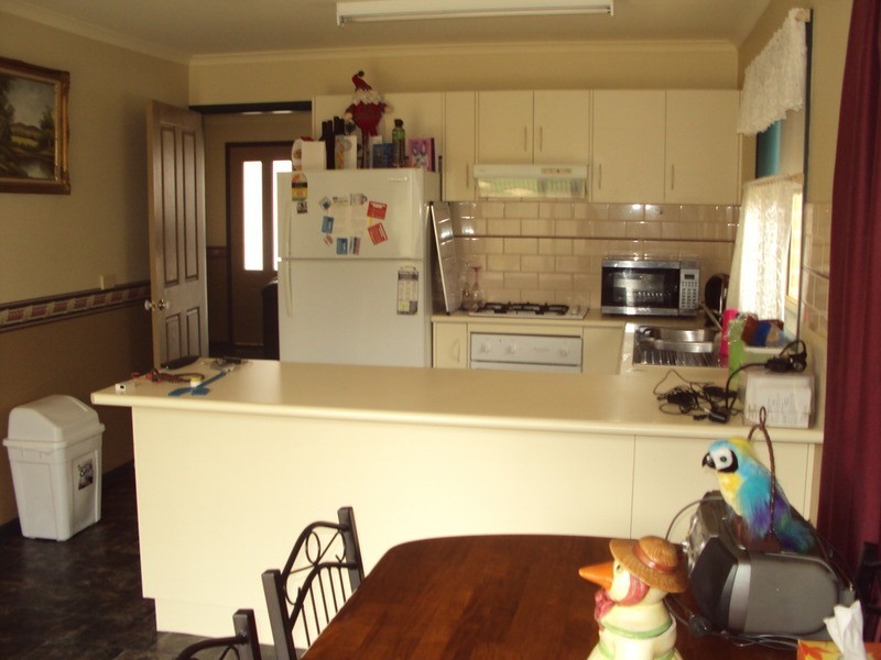 2 Baden Powell Place, Strathdale VIC 3550