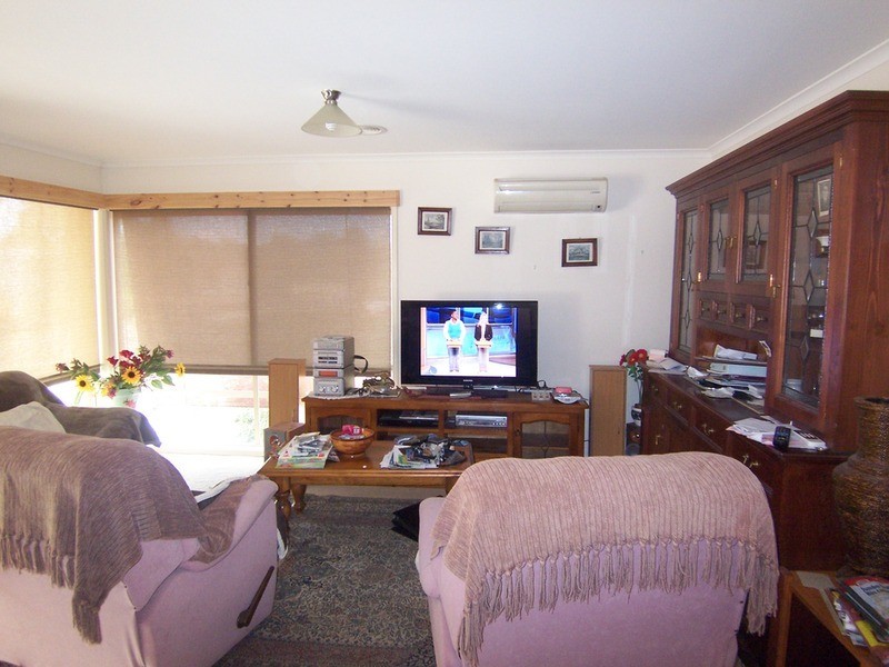 66 Racecourse Road, Epsom VIC 3551