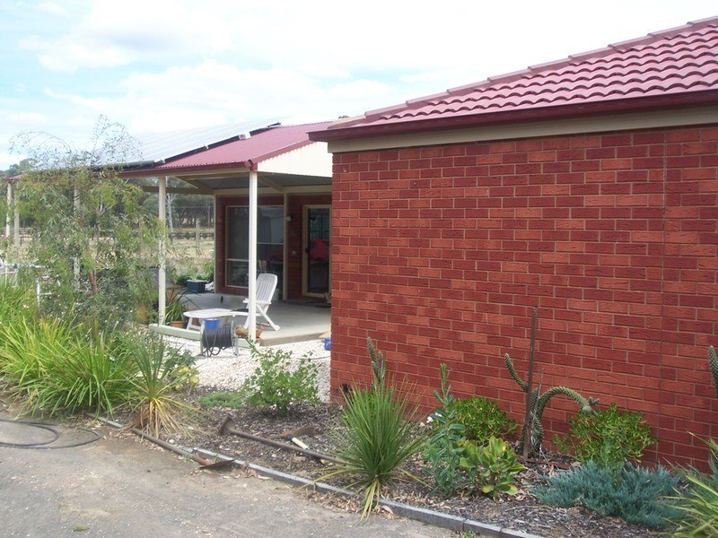 66 Racecourse Road, Epsom VIC 3551