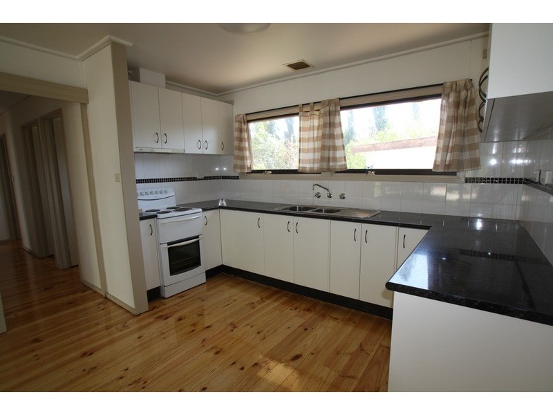 12 Pallett Street, Golden Square VIC 3555