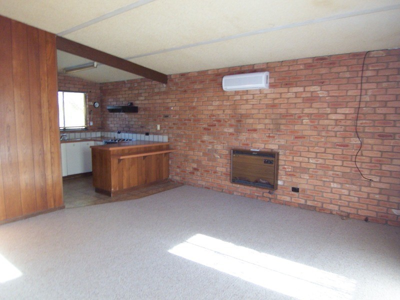 2/2 Carey Court, Spring Gully VIC 3550