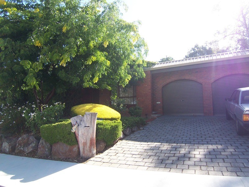 45 Putnam  Avenue, Strathdale VIC 3550