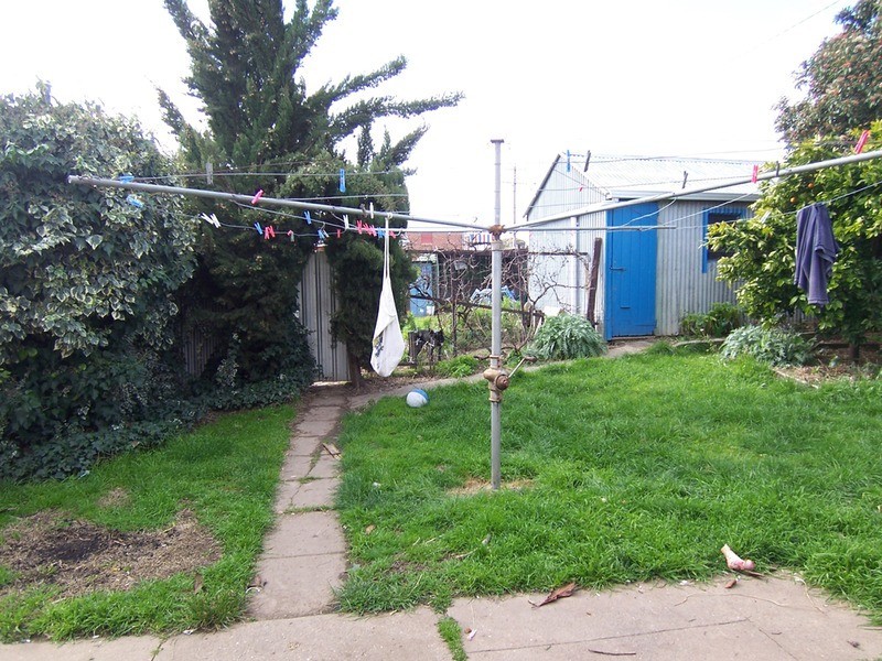 15 Carolin Street, Flora Hill VIC 3550