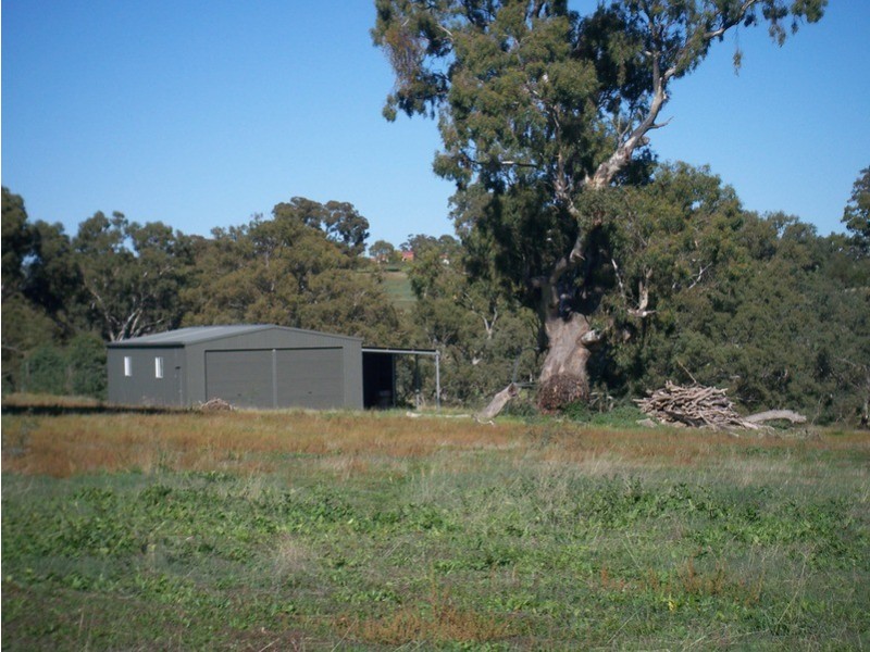 Lot 4 Calder Highway, Ravenswood VIC 3453