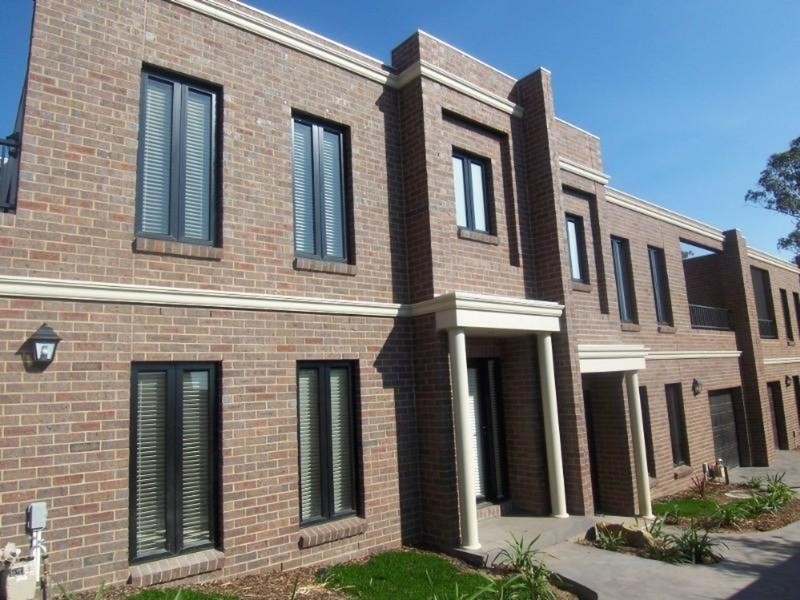 3/50 Race Street, Flora Hill VIC 3550