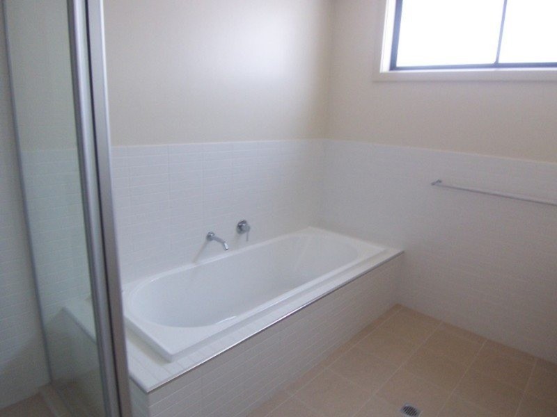 3/50 Race Street, Flora Hill VIC 3550