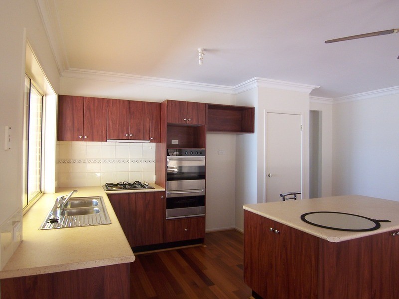 20 Gondolier Terrace, Golden Square VIC 3555