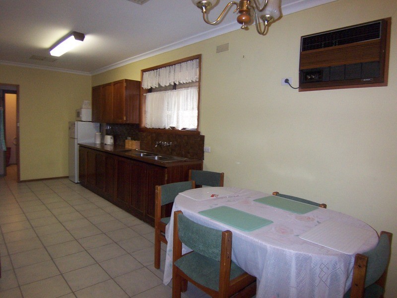 9 Grace Street, White Hills VIC 3550