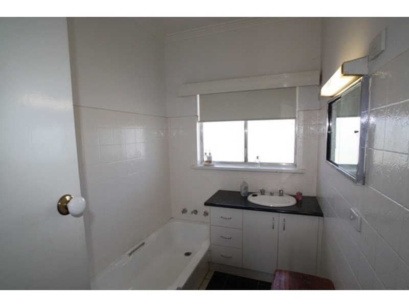 321 Midland Highway, Epsom VIC 3551