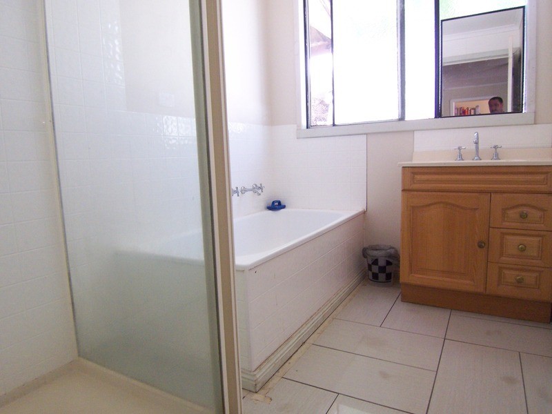 9 Chapel Street, Wedderburn VIC 3518