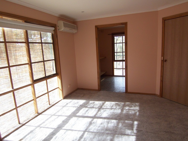 68 Cemetery  Road, Lockwood VIC 3551