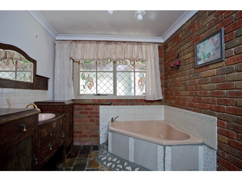 21 Evans Road, Myers Flat VIC 3556