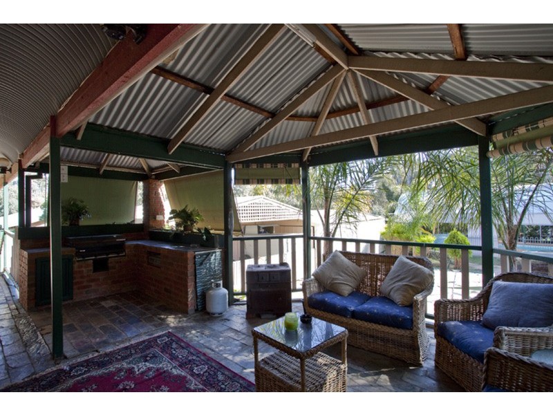 21 Evans Road, Myers Flat VIC 3556