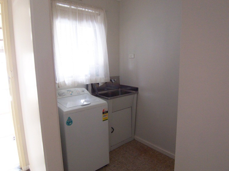 1a/1 Olympic  Parade, Kangaroo Flat VIC 3555